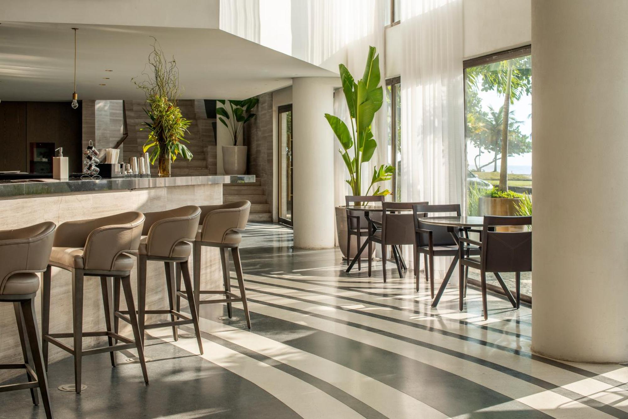 Hotel Lifestyle Laghetto Collection Rio de Janeiro Exterior foto The bar at the hotel