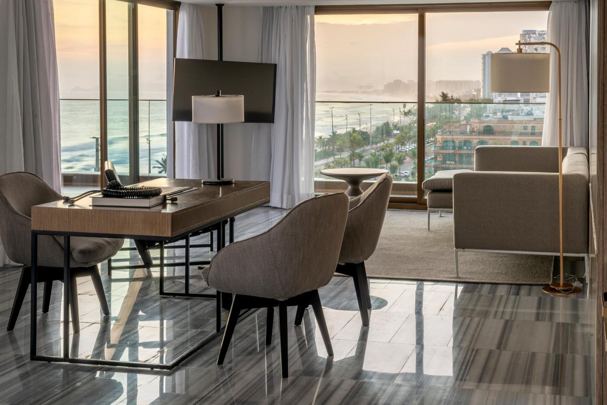 Hotel Lifestyle Laghetto Collection Rio de Janeiro Exterior foto A living room at the Ritz-Carlton, DIFC